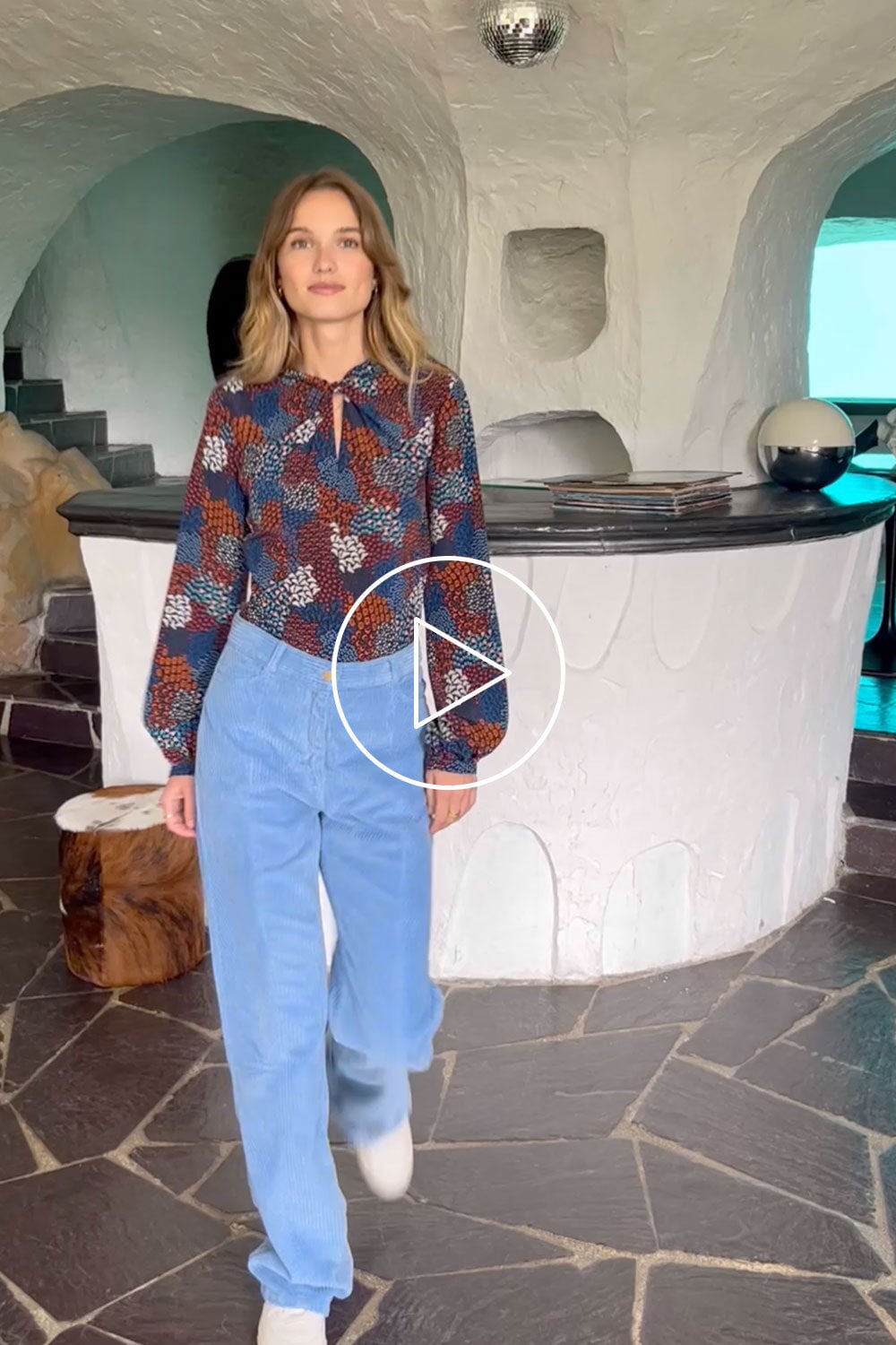 Pantalon Idéaliste en velours Bleu Croisière