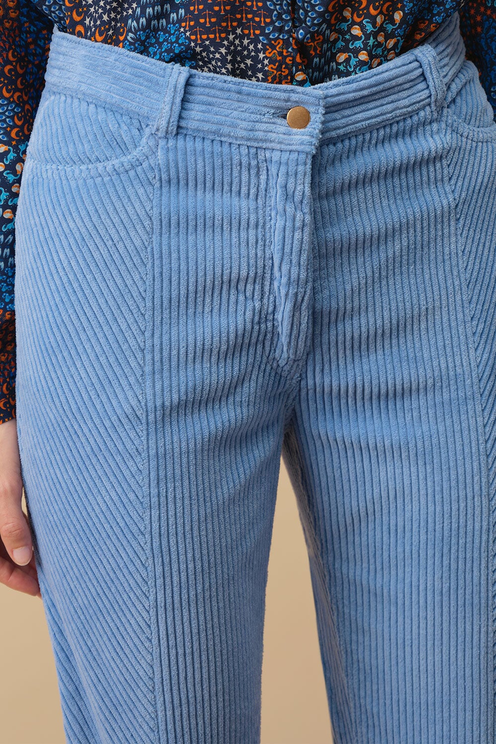 Pantalon Idéaliste en velours Bleu Croisière